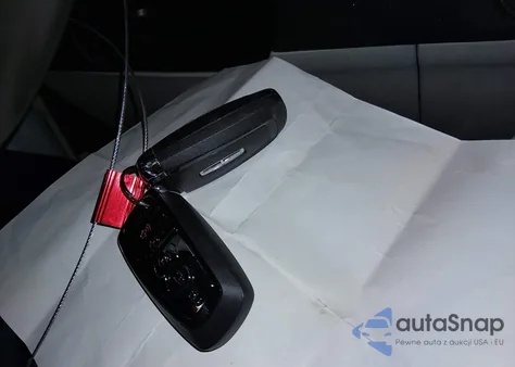 2023 Lincoln Navigator Black Label L z USA, uszkodzony, nr VIN 5LMJJ3TG8PEL09877